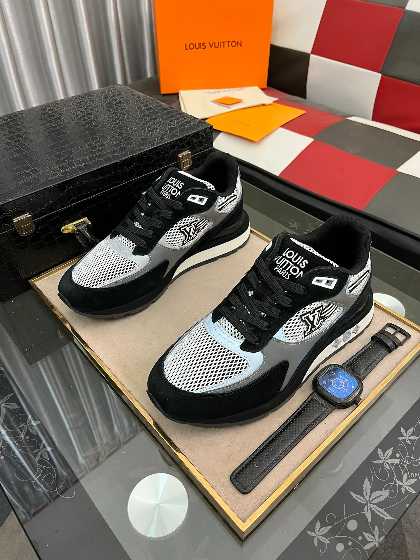 Men's Men's Shoes 💰660⌚️⌚️【LOUIS VUITTON) New 🍀LV Louis Vuitton*——LV classic dad shoes trendy shoes! Made of imported original soft calf leather, imported fly woven lining. Original wear-resistant rubber outsole! High quality products! Code number: 38-44